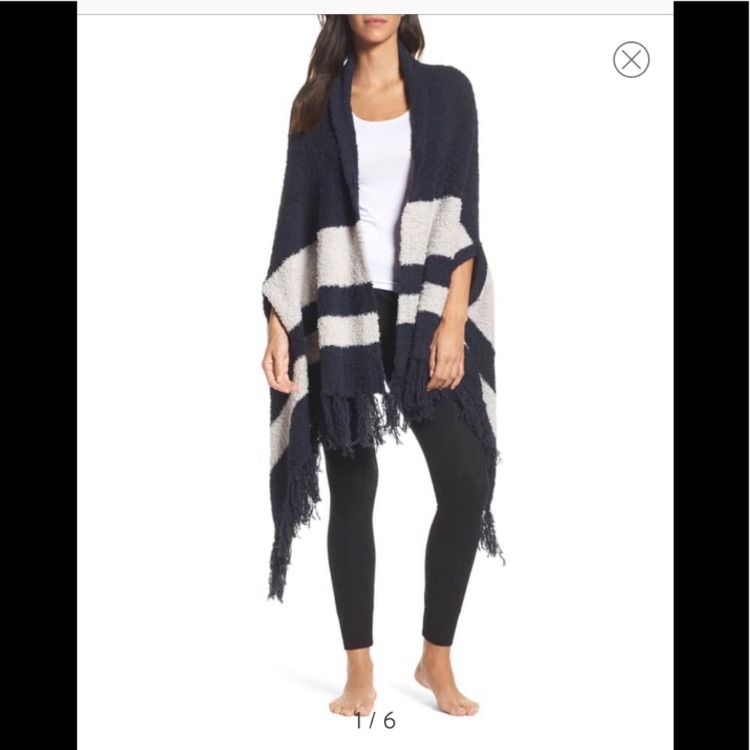 Barefoot Dreams New Cozychic Malibu Wrap